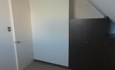 Arriendo de casa en condominio, 3D, 3B, Estacionamiento, Sector Hacienda Las Cruces