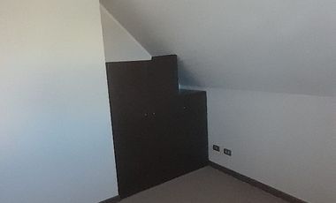 Arriendo de casa en condominio, 3D, 3B, Estacionamiento, Sector Hacienda Las Cruces