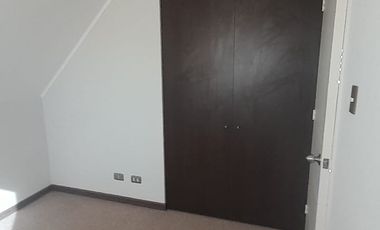 Arriendo de casa en condominio, 3D, 3B, Estacionamiento, Sector Hacienda Las Cruces