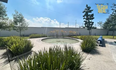 Casa de 3 Niveles en Ziré, Querétaro