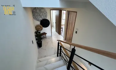 Casa de 3 Niveles en Ziré, Querétaro