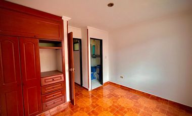 CASA EN VENTA SECTOR VILLA SANDRA BIFAMILIAR AVENDAÑO  FUSAGASUGA