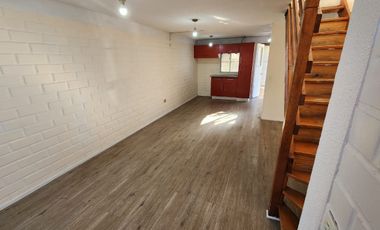 SE ARRIENDA CASA EN PLACILLA, VALPARAÍSO / 3D- 1B- 1E