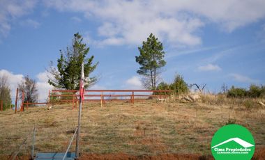 Parcela con Casa en Quillón con vista panorámica al valle, apta Proyecto Turísitico