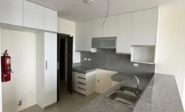 Departamento en Venta en La Urbanización Bosques de La Costa en Via La Costa