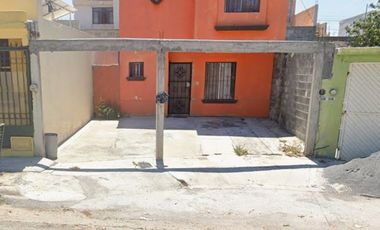 NEVADO DE COLIMA NO.248, PASAJES DEL ORIENTE, SALTILLO, COAHUILA. Bonita casa en venta, EXCELENTE OPORTUNIDAD de formar un patrimonio