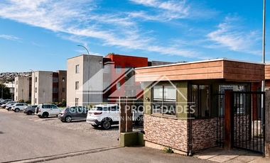 VENDE DEPARTAMENTO 3 DORMITORIOS + ESTACIONAMIENTO CONDOMINIO PARQUE SOL