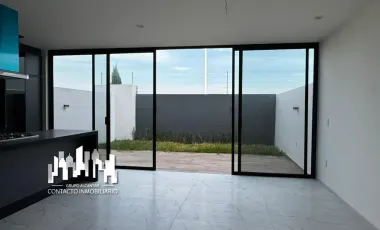 CASA EN VENTA EN VALLE IMPERIAL COTO ALMENDRO/ 4 REC