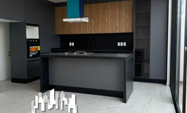 CASA EN VENTA EN VALLE IMPERIAL COTO ALMENDRO/ 4 REC