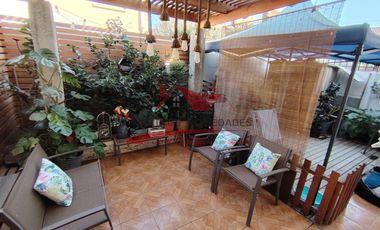 Hermosa Casa de Dos Pisos, 3 Dormitorios, 2 Baños, Villa Los Portones, Comuna de Quilicura.