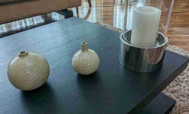 Newly Refurbished Amorsolo (Rockwell) 2BR unit for Lease
