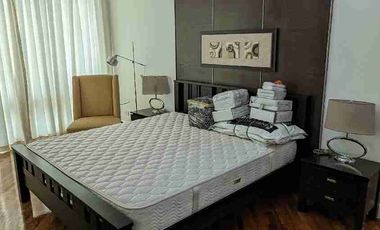 Newly Refurbished Amorsolo (Rockwell) 2BR unit for Lease
