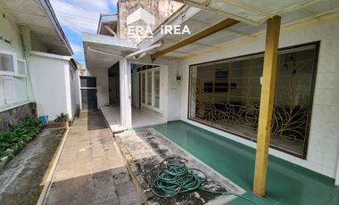 RUMAH DISEWAKAN DI SOLO DEKAT PASAR GEDE