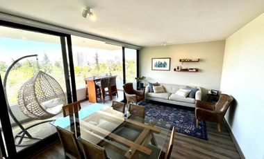 Hermoso y amplio departamento frente a Plaza Las Lilas