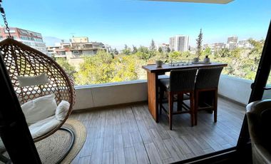 Hermoso y amplio departamento frente a Plaza Las Lilas