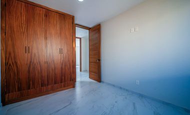 Casa de 4 recamaras Altavista Residencial Coto Bosques