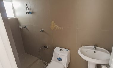 🏡 READY FOR OCCUPANCY | BI-LEVEL UNIT (Basic Finish) at Victoria de Manila 1