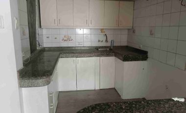 Alquiler casa de una planta de 4 Dormitorios con garaje para 3 carros