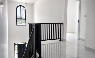 Rumah Plus Toko Murmer  Dekat Borma