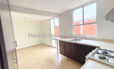 CASA EN VENTA EN PIE DE LA CUESTA