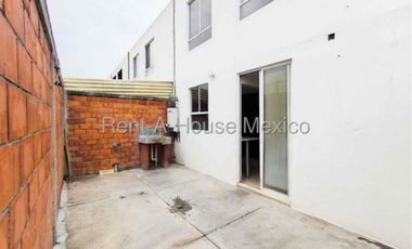 CASA EN VENTA EN PIE DE LA CUESTA
