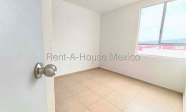 CASA EN VENTA EN PIE DE LA CUESTA