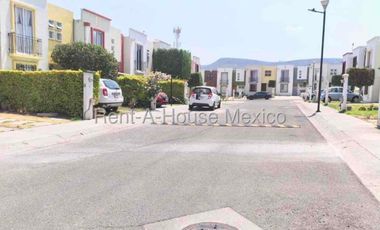 CASA EN VENTA EN PIE DE LA CUESTA
