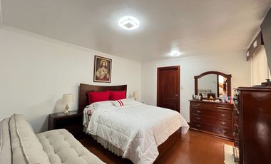 En venta casa en Azogues, en Charasol