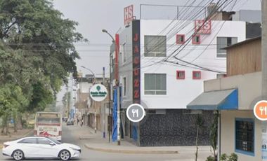 Venta Hostal 202 m² de Terreno | Comas | 3 Pisos