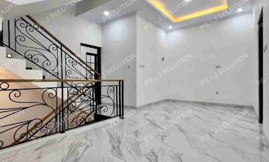 AMERICAN CLASSIC JAKLINGKO LEWAT KALCER DI LA