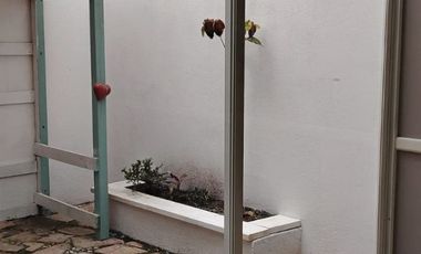 CASA EN RENTA EN CONDOMINIO CON VIGILANCIA ZONA INDUSTRIAL TOLUCA METEPEC