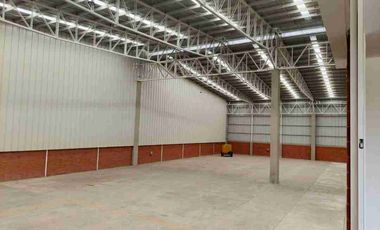 VENDO BODEGA INDUSTRIAL AL PIE DEL AEROPUERTO ALFONSO BONILLA ARAGÓN ÁREA 2000 M2
