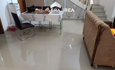 RUMAH MEWAH FURNISHED DI SOLO COLOMADU DEKAT SUPERINDO, RS JIH SOLO