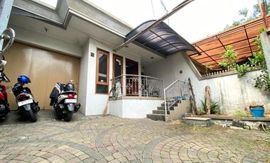 JUAL RUMAH PUSAT KOTA BANDUNG ASIA AFRIKA, HARGA DIBAWAH NJOP, MURAH PISAN!