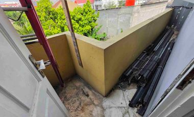 Ruko Lebar 8 di Jalan Raya Harapan Indah Bekasi