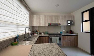 Renta de Casa Amueblada