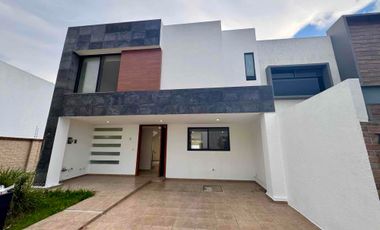 Casa en Renta cerca de Chedrahui selecto y club deportivo Omada