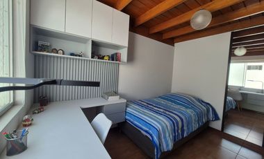 Duplex En Venta 4 Dormitorios Casuarinas Baja