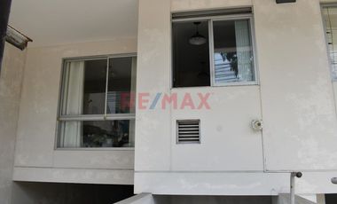 Dpto En 1Er Nivel Elevado De 107 M2 En Calle Collasuyo 251 San Miguel-Vista Exterior Frente A Parque