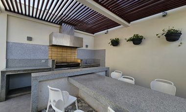 VENTA: OPORTUNIDAD DE DEPA FRENTE AL MAR EN SAN MIGUEL...