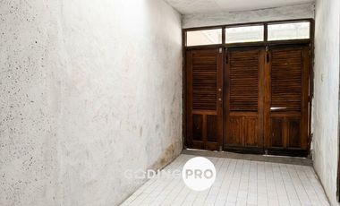 SEWA RUMAH DI KOMPLEK PHARMINDO, CIJERAH, MELONG, CIMAHI SELATAN.