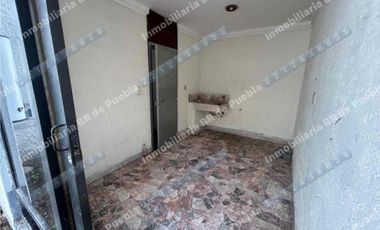 CASA EN RENTA solo uso  COMERCIAL Ideal para:
• Oficinas corporativas
• Consultorios médicos, psicológicos o nutricionales
• Academia de idiomas, música o regularización
• Centro de capacitación
• Despachos jurídicos, contables o administrativos