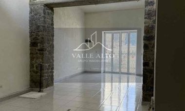 SE RENTA LOCAL COMERCIAL EN EL CENTRO DE HUAMANTLA, TLAXCALA