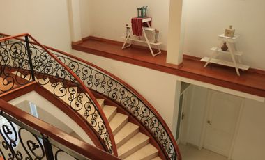 AMPLIA CASA EN VENTA O ALQUILER  CON PISCINA- LOMA BLANCA - PIURA
