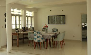AMPLIA CASA EN VENTA O ALQUILER  CON PISCINA- LOMA BLANCA - PIURA