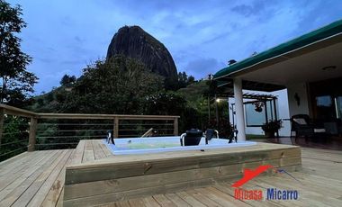 Casa Campestre en Venta en Guatapé