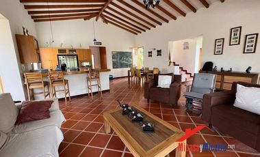 Casa Campestre en Venta en Guatapé