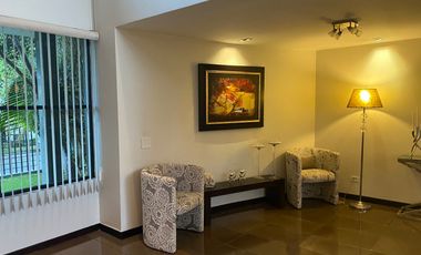 VENDO HERMOSA CASA EN URB PRIVADA CUMBAYA, PROX USFQ