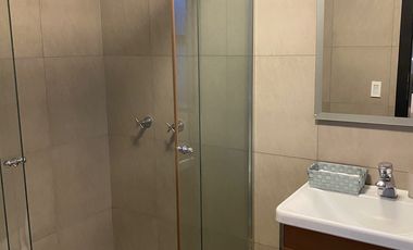 VENDO HERMOSA CASA EN URB PRIVADA CUMBAYA, PROX USFQ
