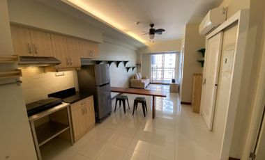 2 Bedroom 1 Bathroom Fully Furnished Sheridan Towers Condo For Rent in Pasig City